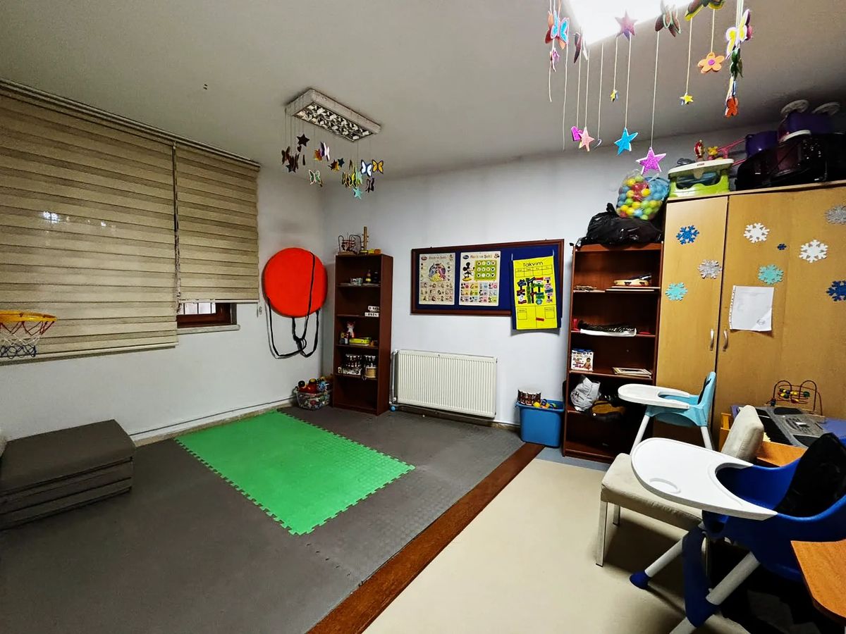 Siteler şubesi, oyun ve hareket odası